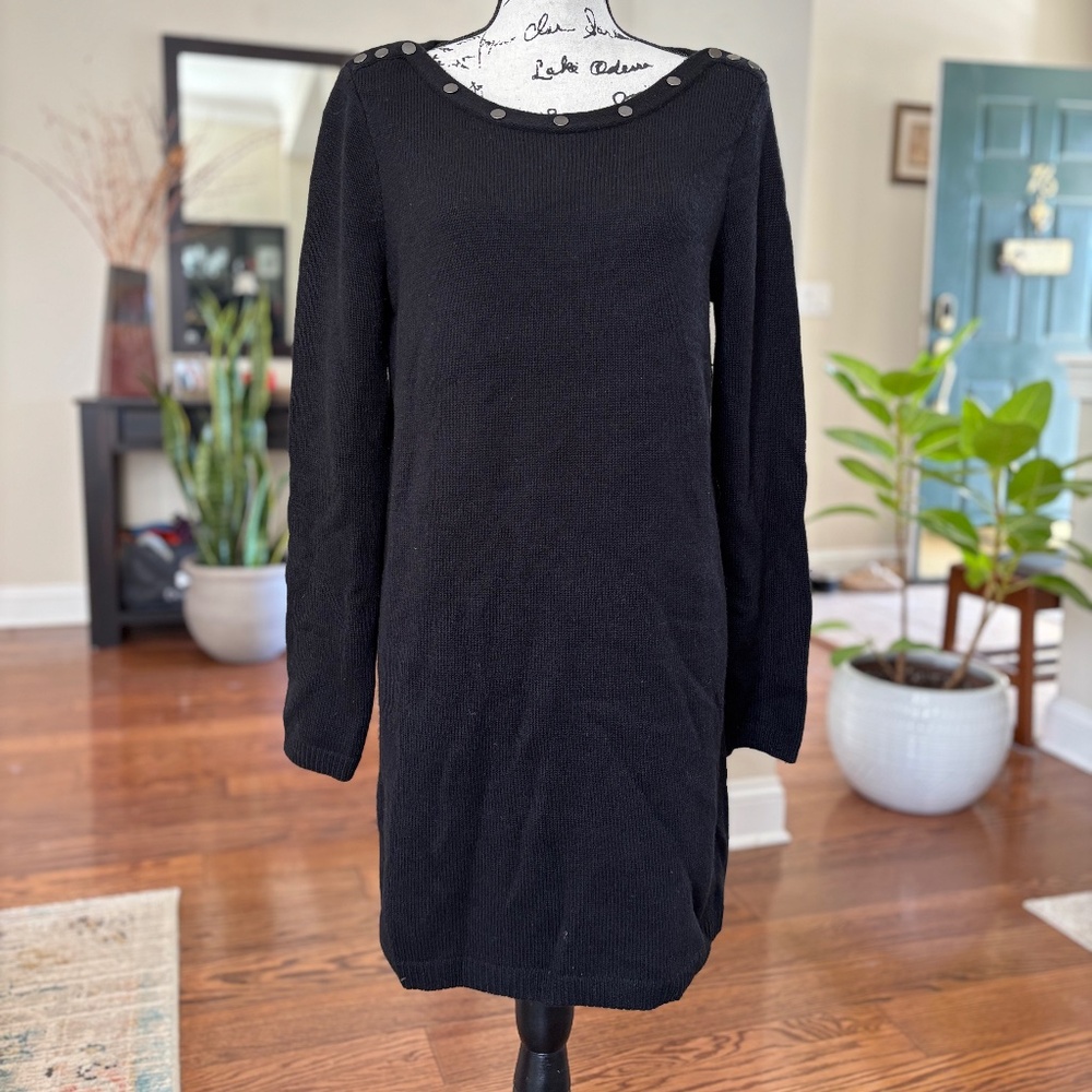 BCBGMAXAZRIA Sweater Dress with Metallic Detailing. Size M